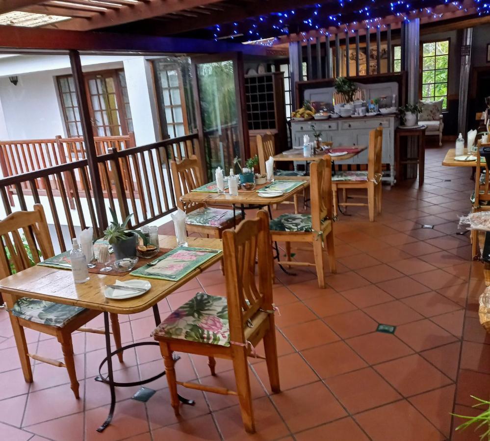 Woodleigh Guest Lodge Ист-Лондон Экстерьер фото