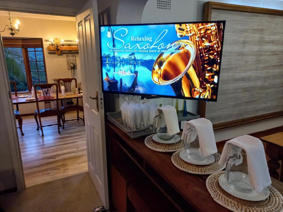 Woodleigh Guest Lodge Ист-Лондон Экстерьер фото